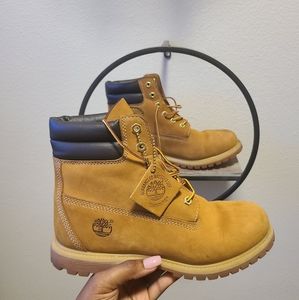 Butter Timberland